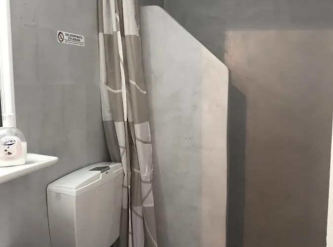 Windmill アパート Artemonas